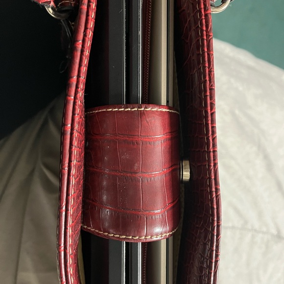 Handbag - Picture 14 of 16